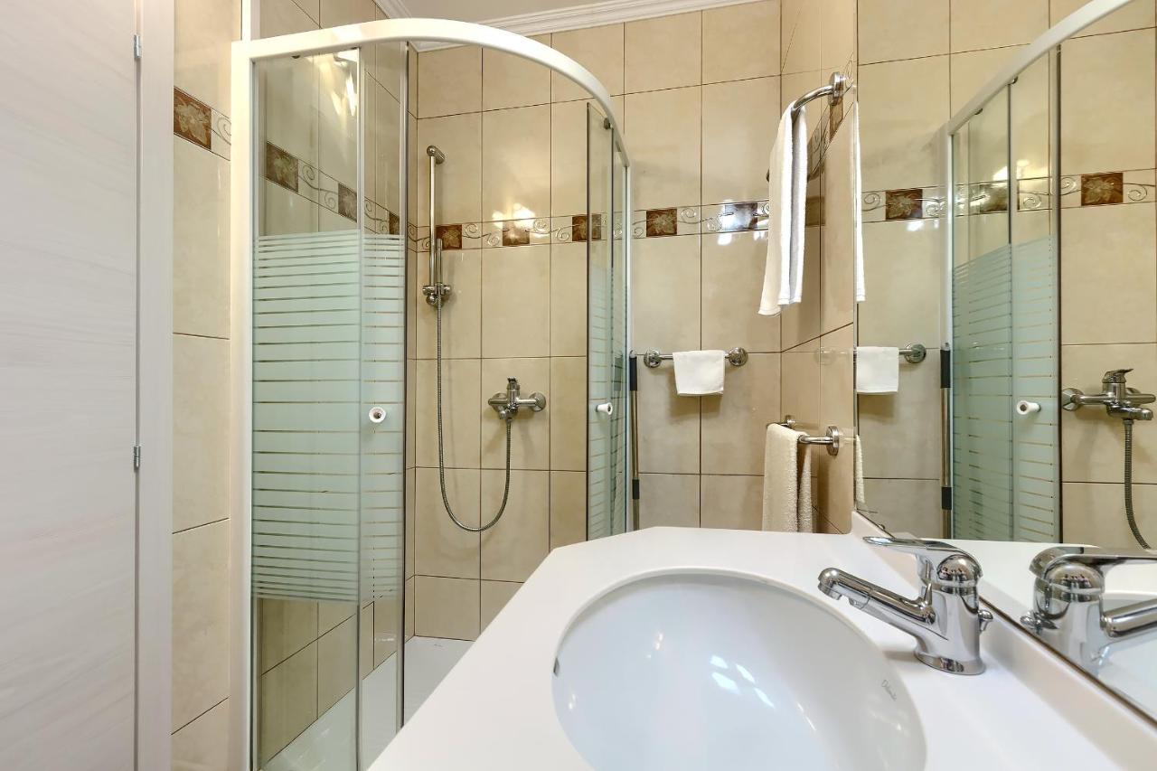 Apartment Palm View II Rovinj Dış mekan fotoğraf