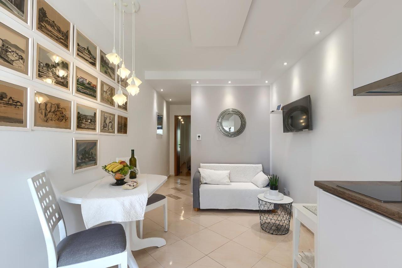 Apartment Palm View II Rovinj Dış mekan fotoğraf