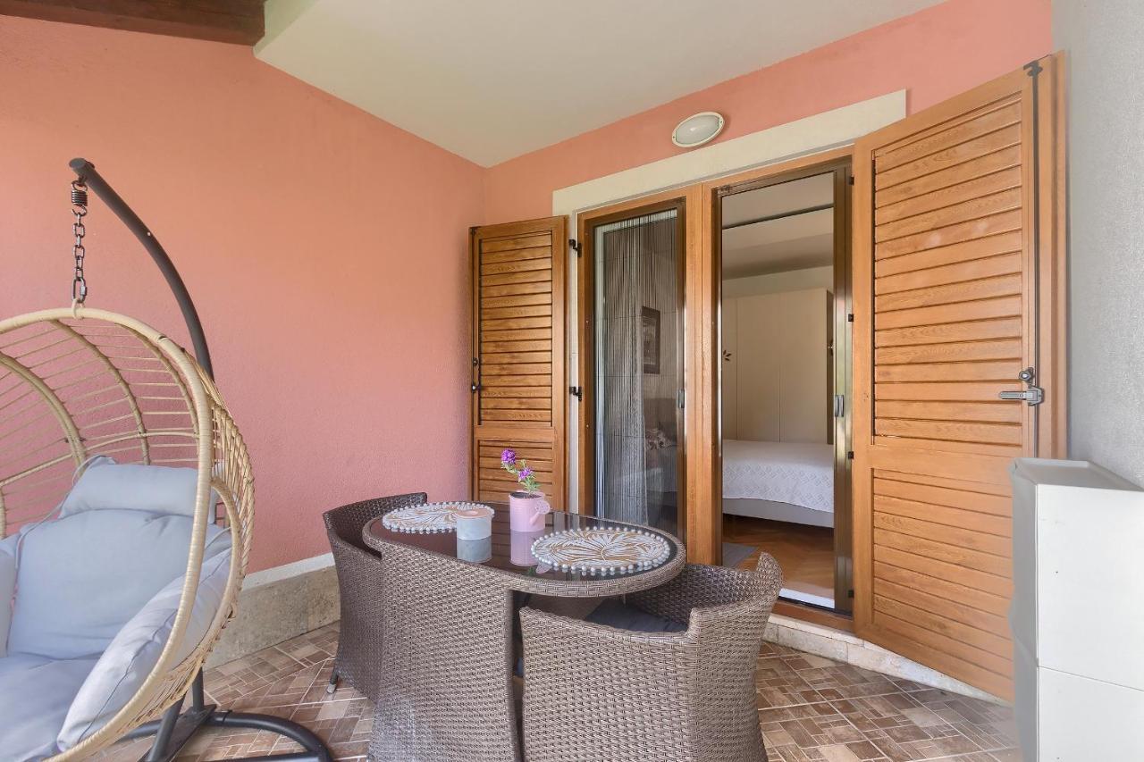 Apartment Palm View II Rovinj Dış mekan fotoğraf