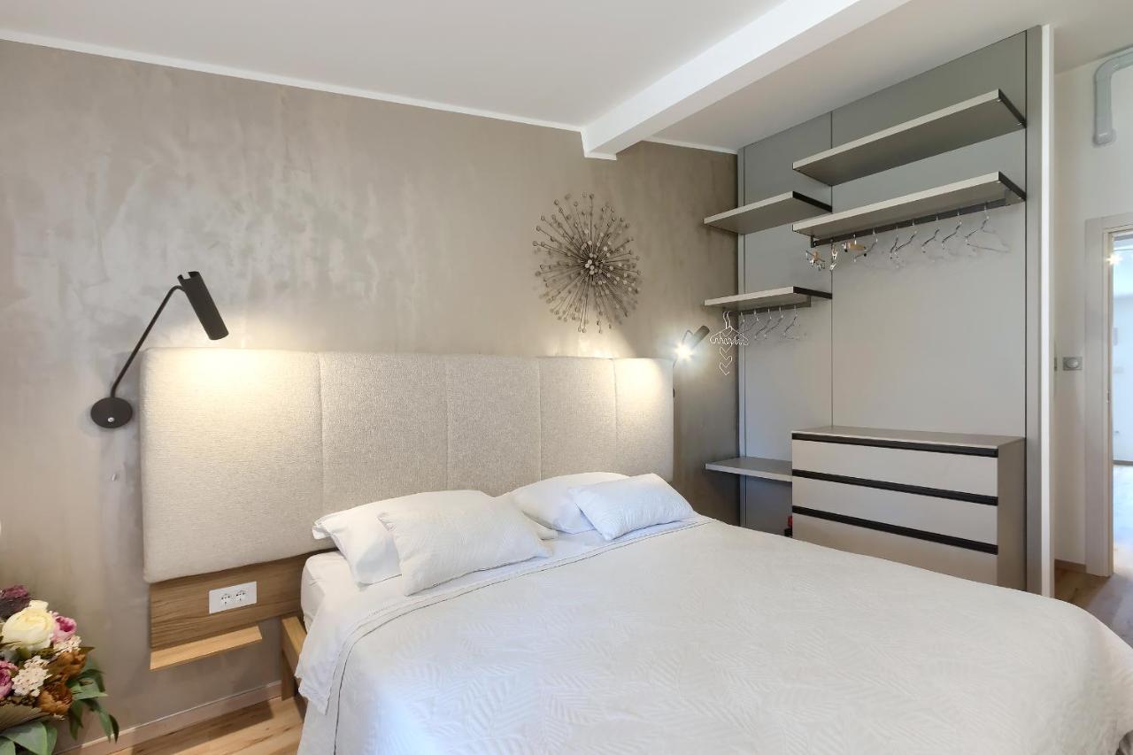 Apartment Palm View II Rovinj Dış mekan fotoğraf