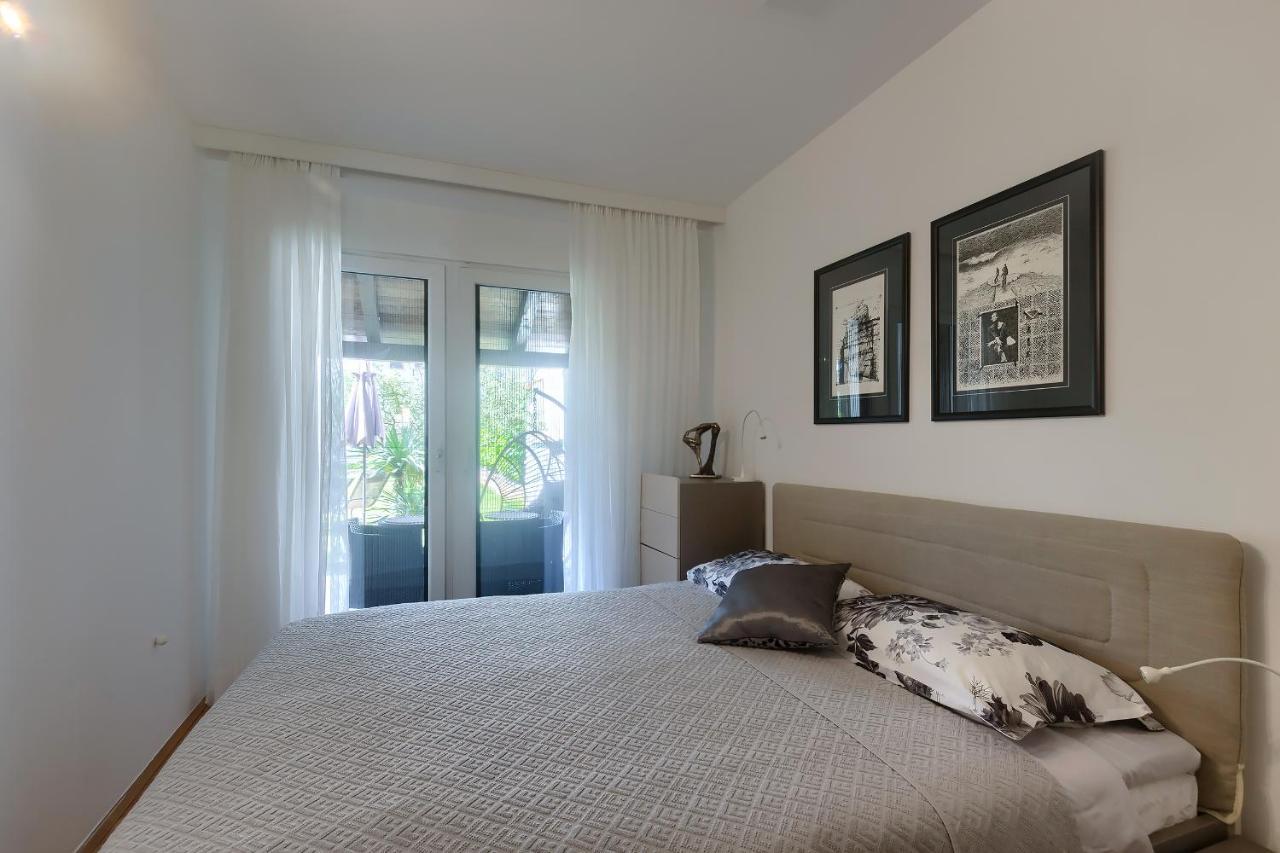 Apartment Palm View II Rovinj Dış mekan fotoğraf