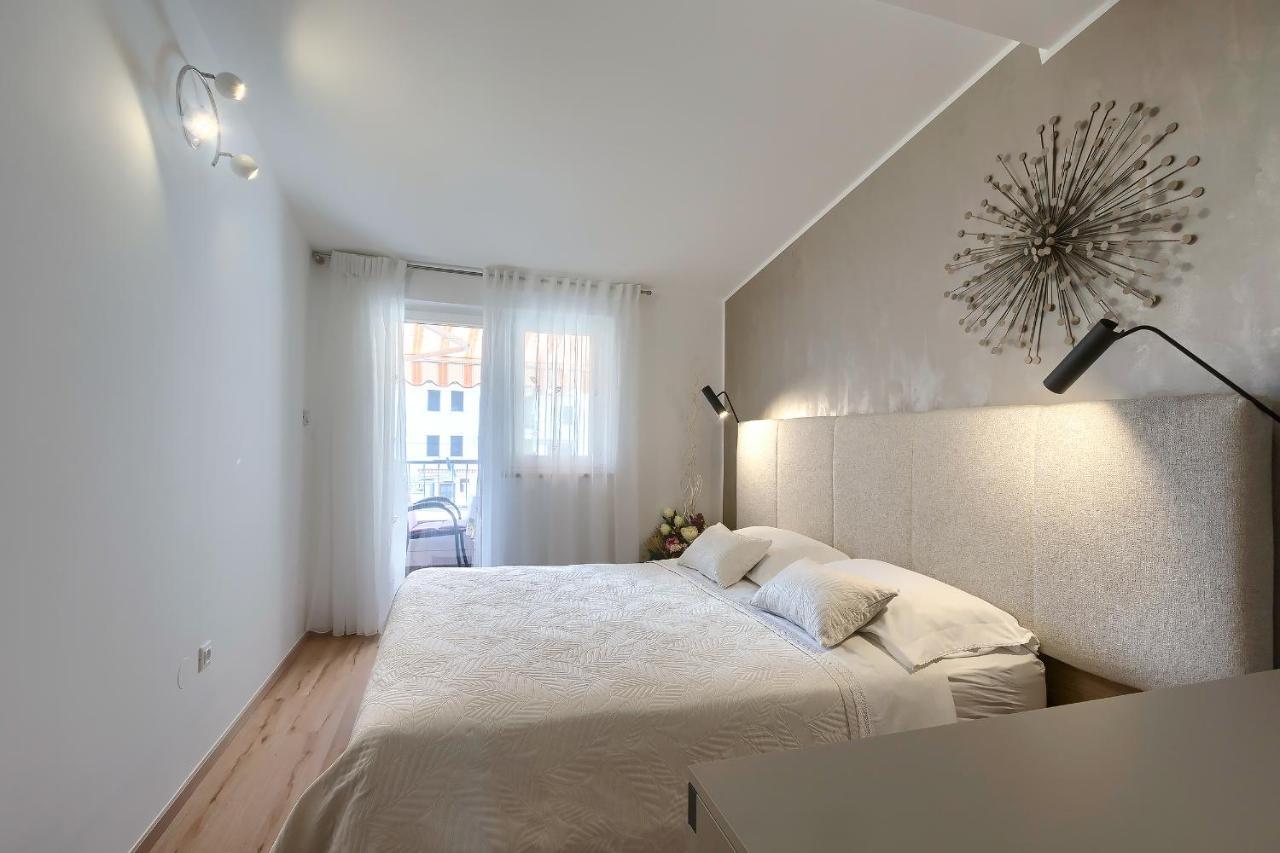 Apartment Palm View II Rovinj Dış mekan fotoğraf