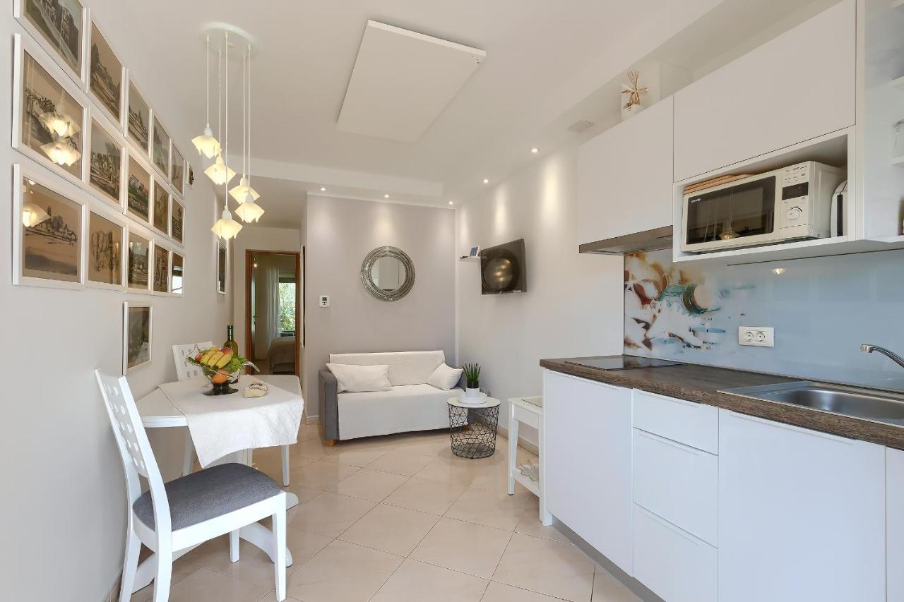 Apartment Palm View II Rovinj Dış mekan fotoğraf